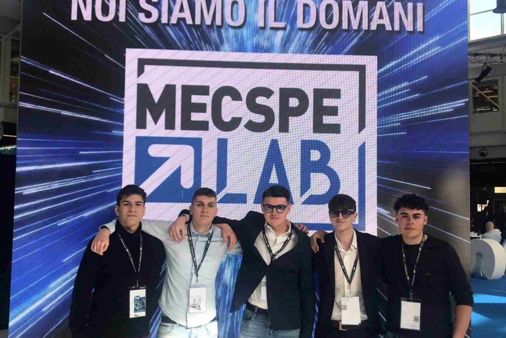 Gli studenti del settore Meccanica di Sesto S.Giovanni partecipano alla fiera MECSPE di Bologna